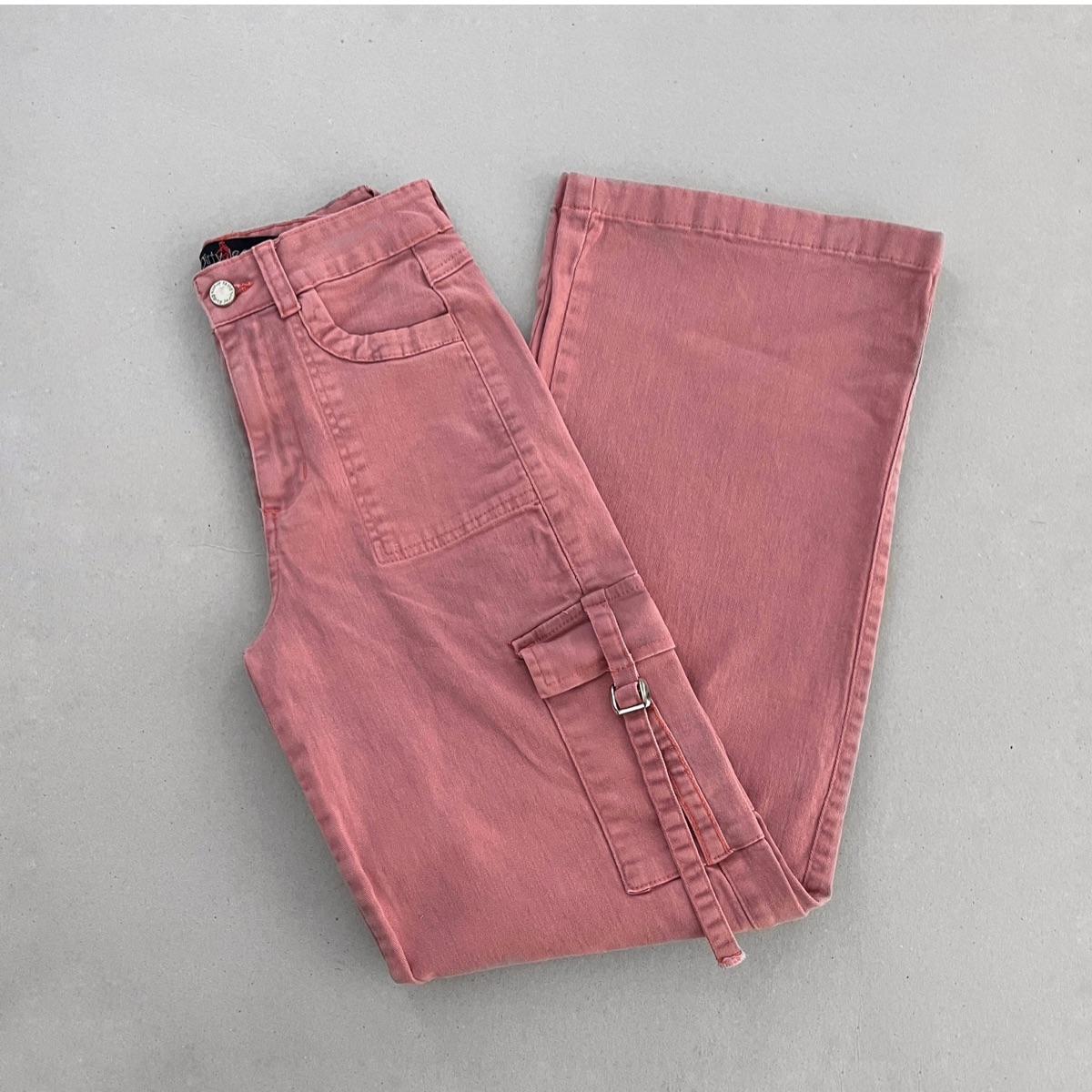 Cargo Pink - Imagen 3